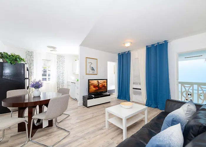 Sofi Beach Apartments